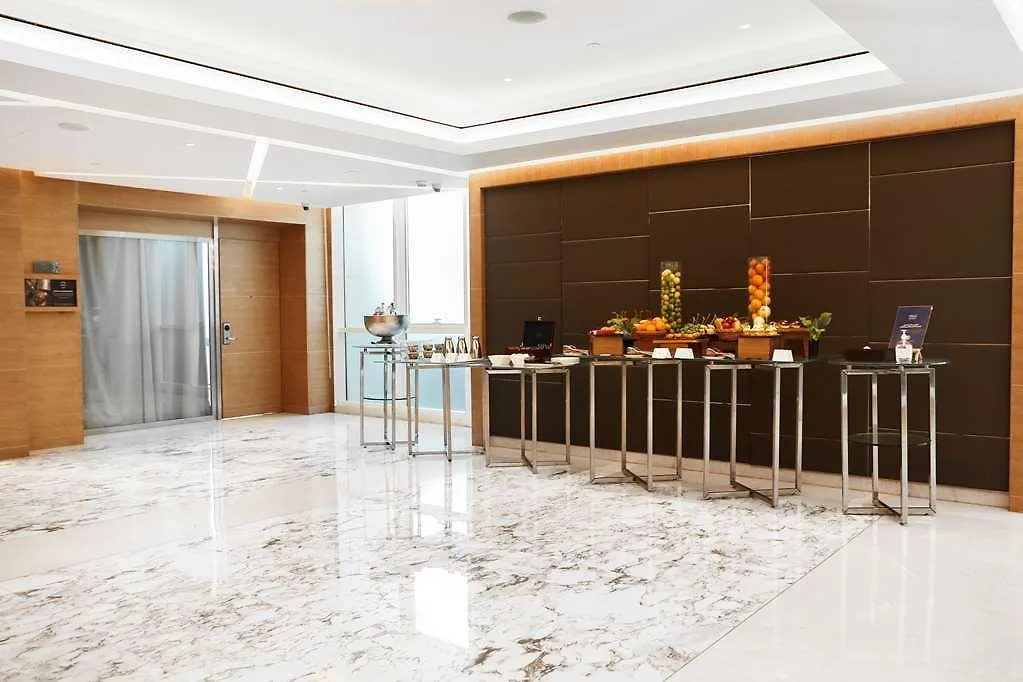 Doubletree By Hilton Dubai Jumeirah Beach Resort
