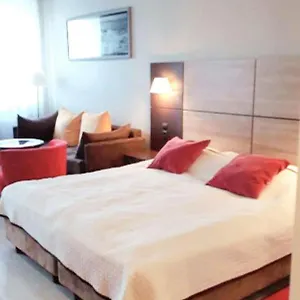 apartament-perlowy-kolobrzeg.kolobrzeghotels.com/