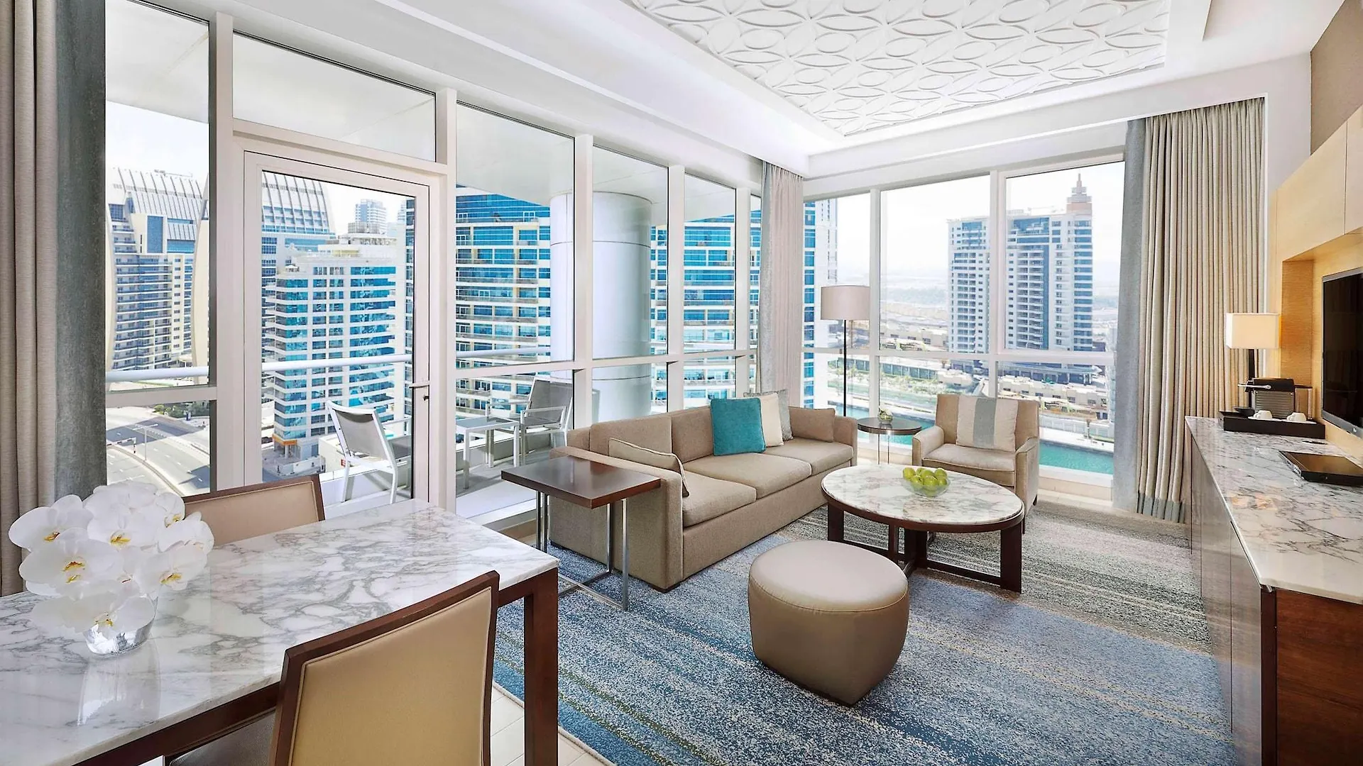 Doubletree By Hilton Dubai Jumeirah Beach
