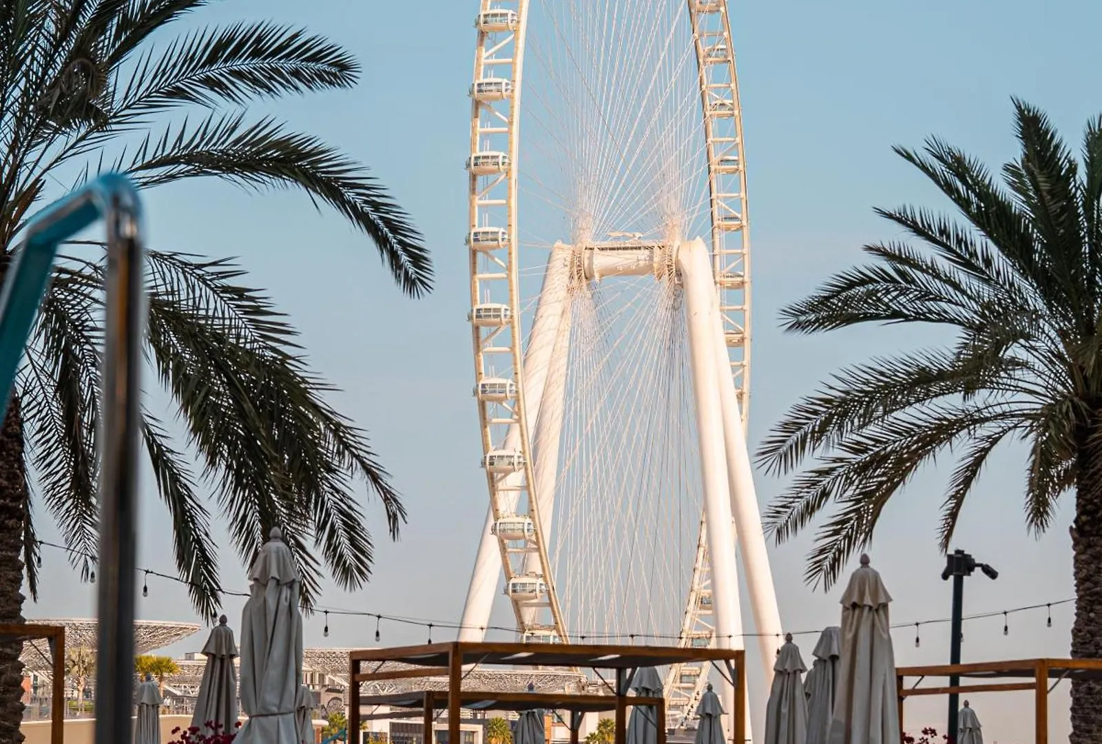 Курортный комплекс Doubletree By Hilton Dubai Jumeirah Beach