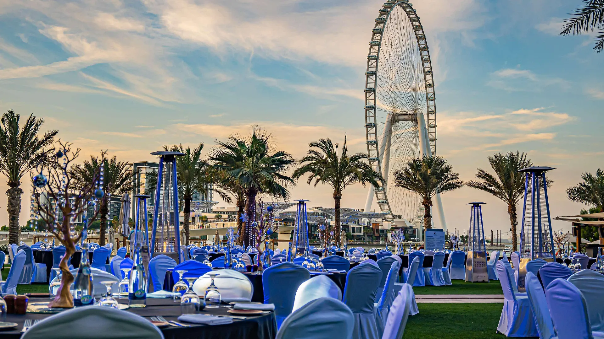 Doubletree By Hilton Dubai Jumeirah Beach 4*,