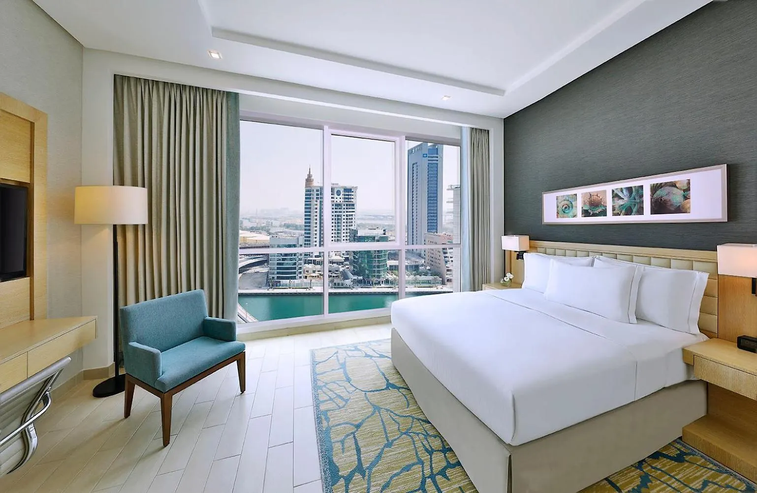 Doubletree By Hilton Dubai Jumeirah Beach