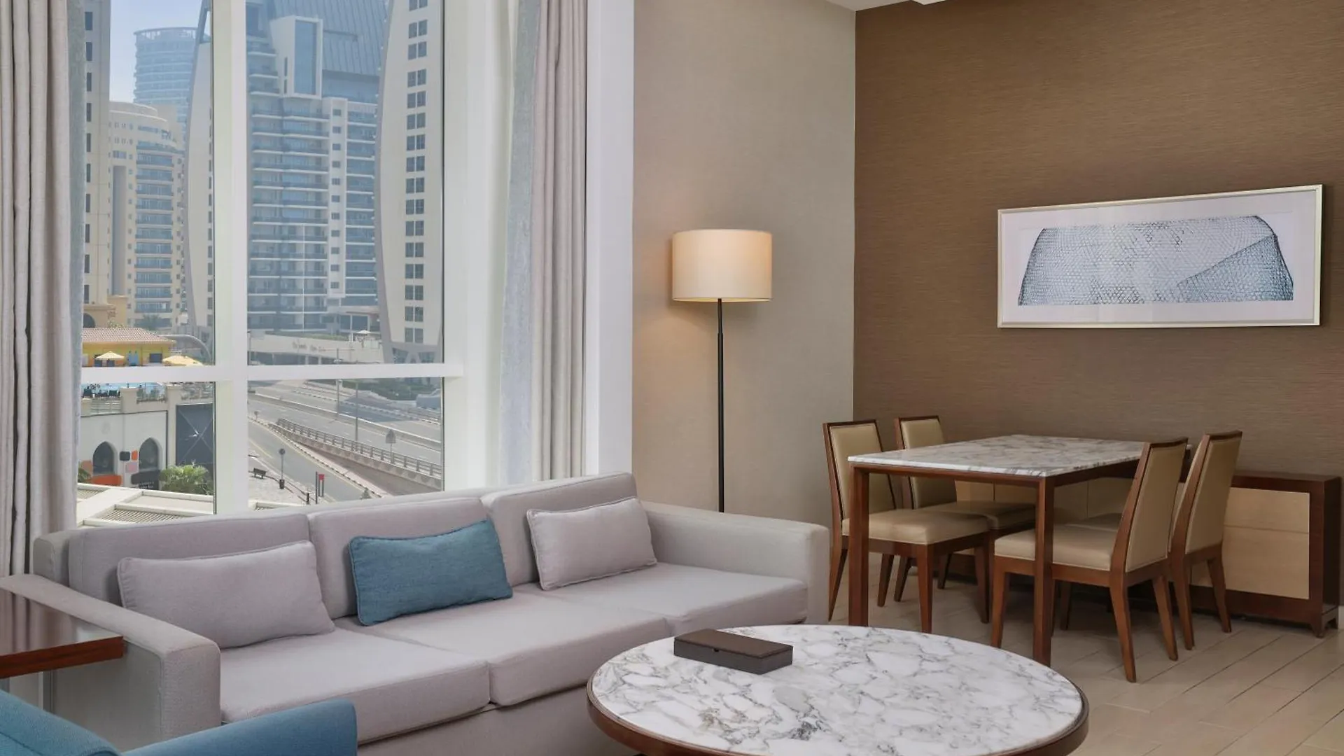 Doubletree By Hilton Dubai Jumeirah Beach 4*,